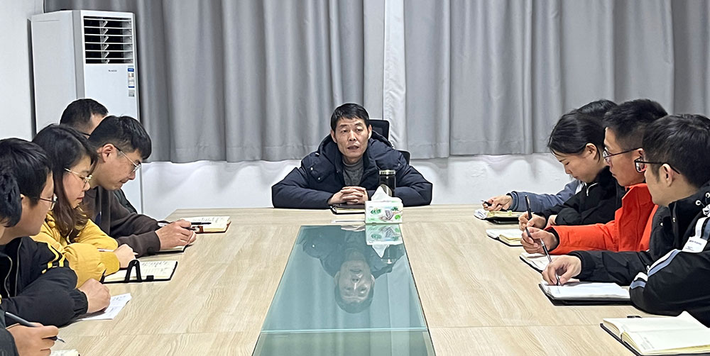 聚焦公司發(fā)展，共謀提升路徑 屯溪城建投公司召開2022年度全體員工大會